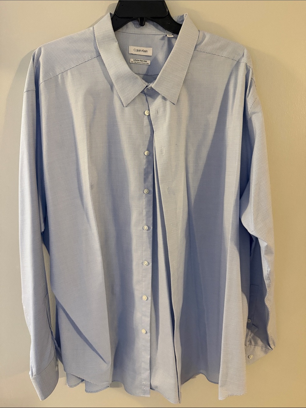 Calvin Klein Men’s Light Blue Micro-Pattern Dress Shirt